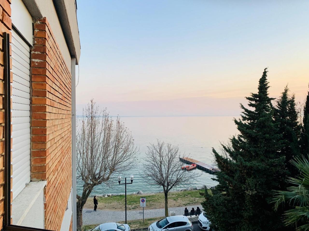 Front Lake Apartment 巴多利诺 外观 照片